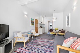 Amity Serviced Apartments