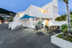 Amity Serviced Apartments