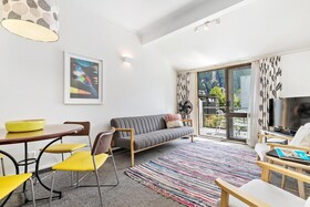 Amity Serviced Apartments