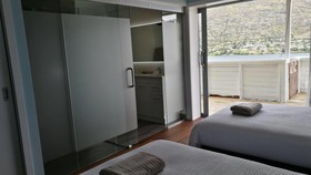 Aquarius De Lavender Lake View B&B