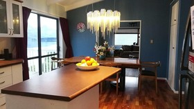 Aquarius De Lavender Lake View B&B