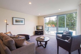 Blue Peaks Apartments