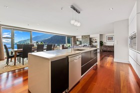 Catalina's Luxury Apartments