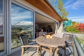 Catalina's Luxury Apartments