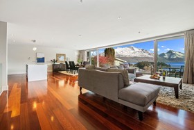 Catalina's Luxury Apartments