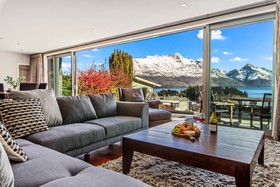 Catalina's Luxury Apartments