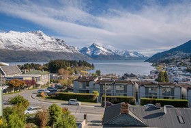 Catalina's Luxury Apartments
