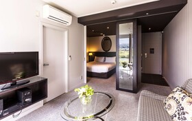 DoubleTree by Hilton Hotel Queenstown