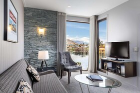 DoubleTree by Hilton Hotel Queenstown