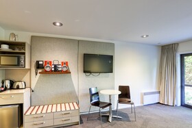 Garden Court Suites and Apartments