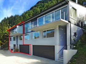 Gemini Lake View Villa