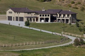 Gibbston House