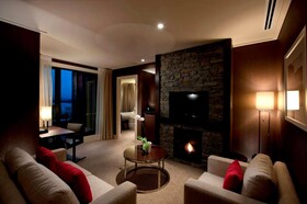 Hilton Queenstown Resort & Spa