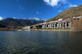 Hilton Queenstown Resort & Spa
