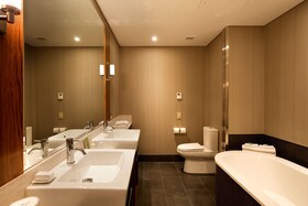 Hilton Queenstown Resort & Spa
