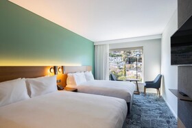 Holiday Inn Express & Suites Queenstown