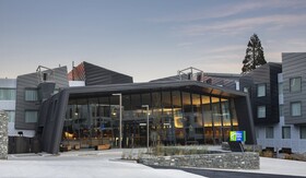 Holiday Inn Express & Suites Queenstown