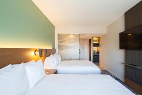 Holiday Inn Express & Suites Queenstown