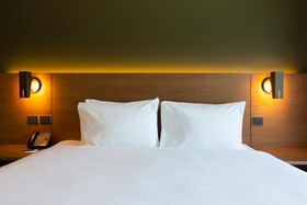 Holiday Inn Express & Suites Queenstown