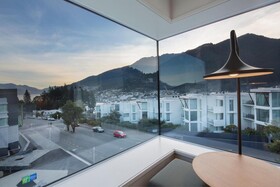Holiday Inn Express & Suites Queenstown