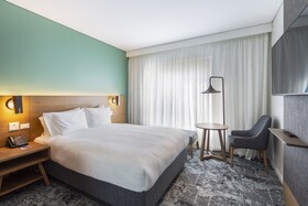 Holiday Inn Express & Suites Queenstown