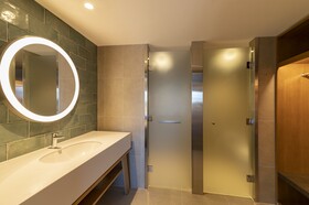 Holiday Inn Express & Suites Queenstown