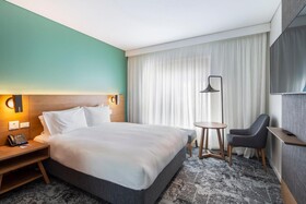Holiday Inn Express & Suites Queenstown