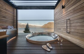 Kamana Lakehouse