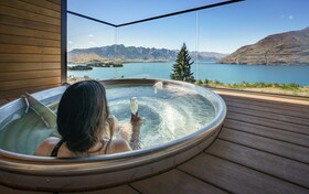Kamana Lakehouse