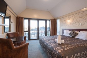 Lomond Lodge