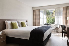Mercure Queenstown Resort