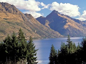 Mercure Queenstown Resort