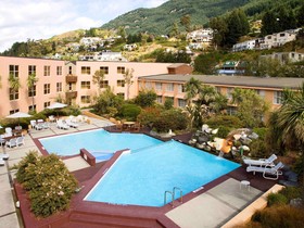 Mercure Queenstown Resort