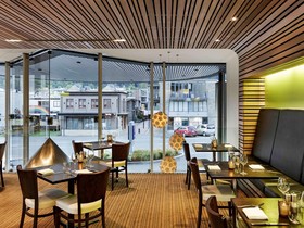 Novotel Queenstown Lakeside
