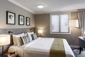 Oaks Shores
