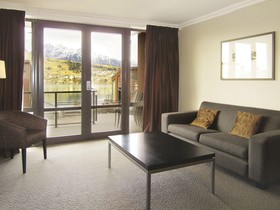Oaks Shores