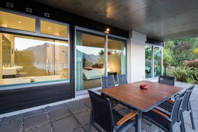 Queenscliff Villa