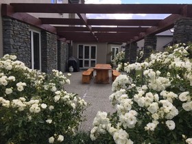Queenstown Country Lodge
