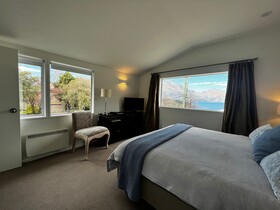 Queenstown House Boutique Bed & Breakfast & Apartments