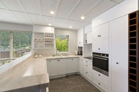 Queenstown House Boutique Bed & Breakfast & Apartments