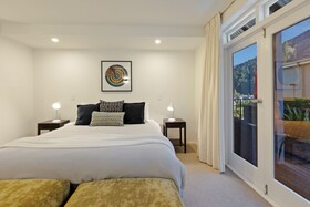 Queenstown House Boutique Bed & Breakfast & Apartments
