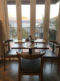 Queenstown House Boutique Bed & Breakfast & Apartments