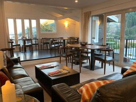 Queenstown House Boutique Bed & Breakfast & Apartments