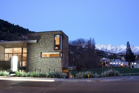Queenstown Park Boutique