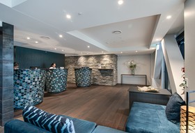 Ramada by Wyndham Queenstown Central