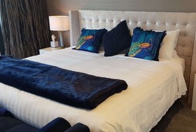 Ramada by Wyndham Queenstown Central