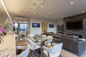 Ramada by Wyndham Queenstown Central
