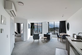 Ramada by Wyndham Queenstown Central