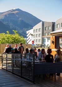 Ramada by Wyndham Queenstown Central