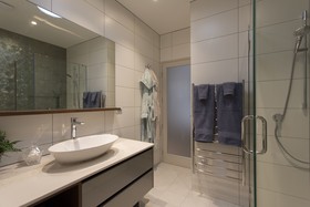 Ramada by Wyndham Queenstown Central